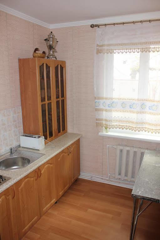 Almaty Central Hostel エクステリア 写真