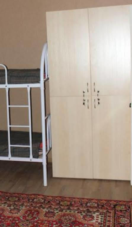 Almaty Central Hostel エクステリア 写真